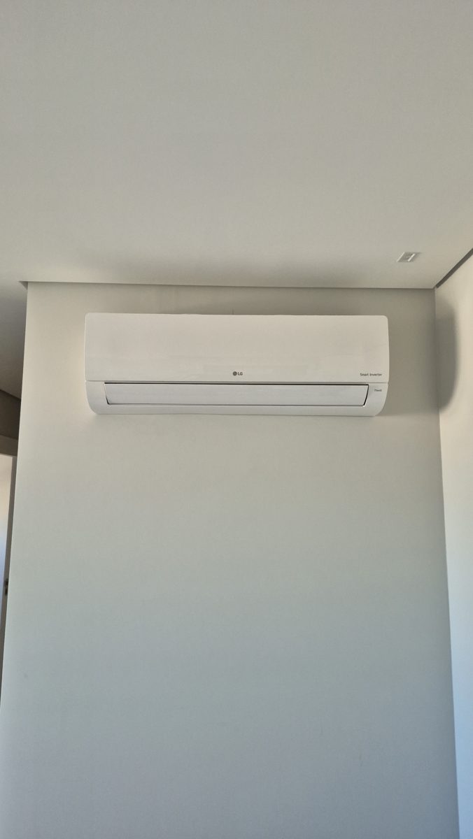Higienização de ar condicionado realizada pela EDB Ar Condicionado